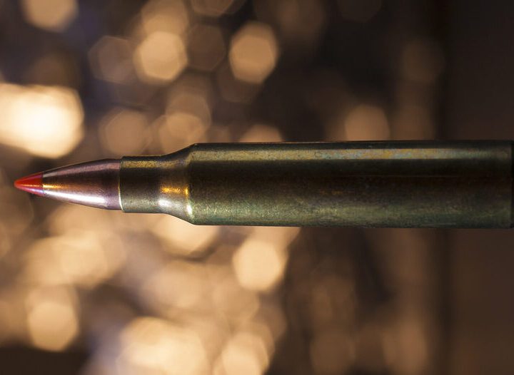 Aluno acha munição de arma perto de colégio em cidade