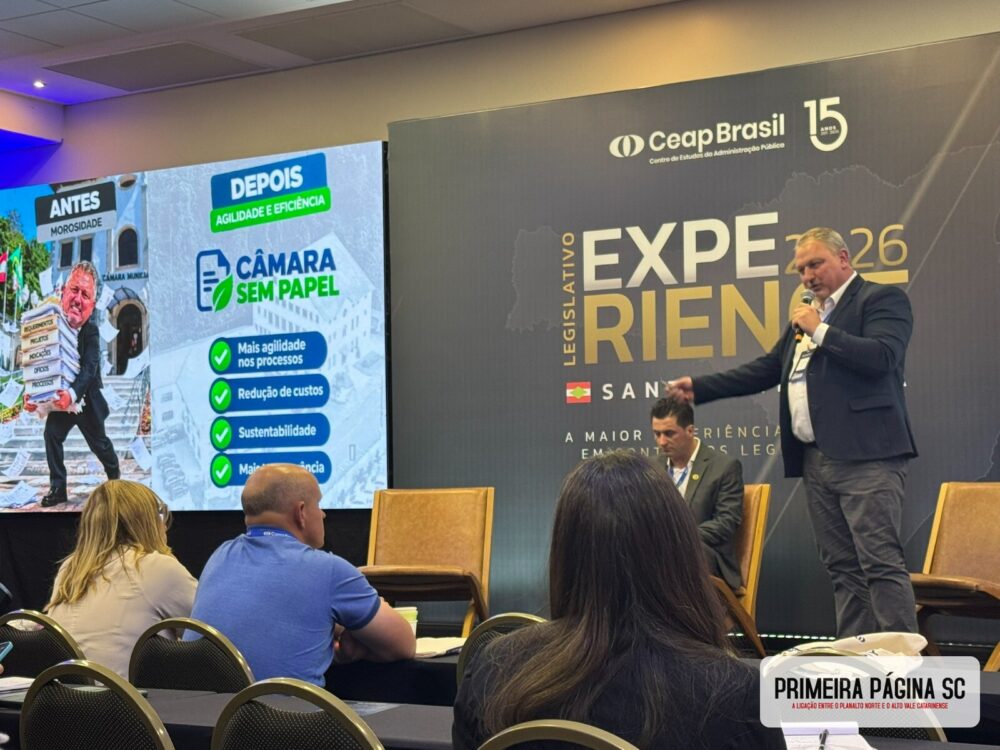 Câmara de São Bento do Sul apresenta case de eficiência em congresso em Florianópolis