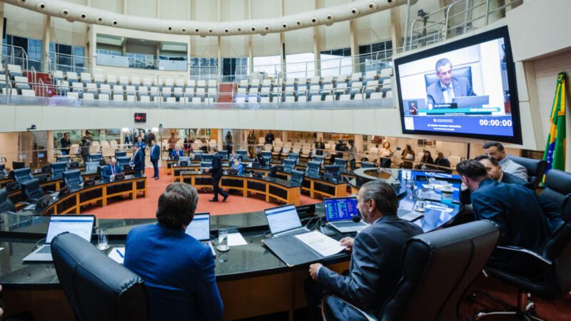 Alesc retoma sessões plenárias após o primeiro turno das eleições 2026