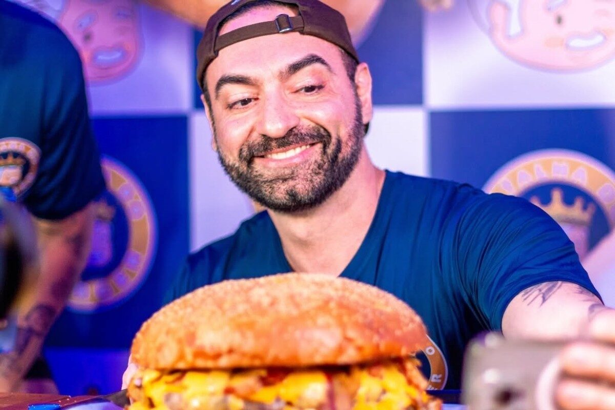 Desafios de comida na internet distorcem noção de porção normal