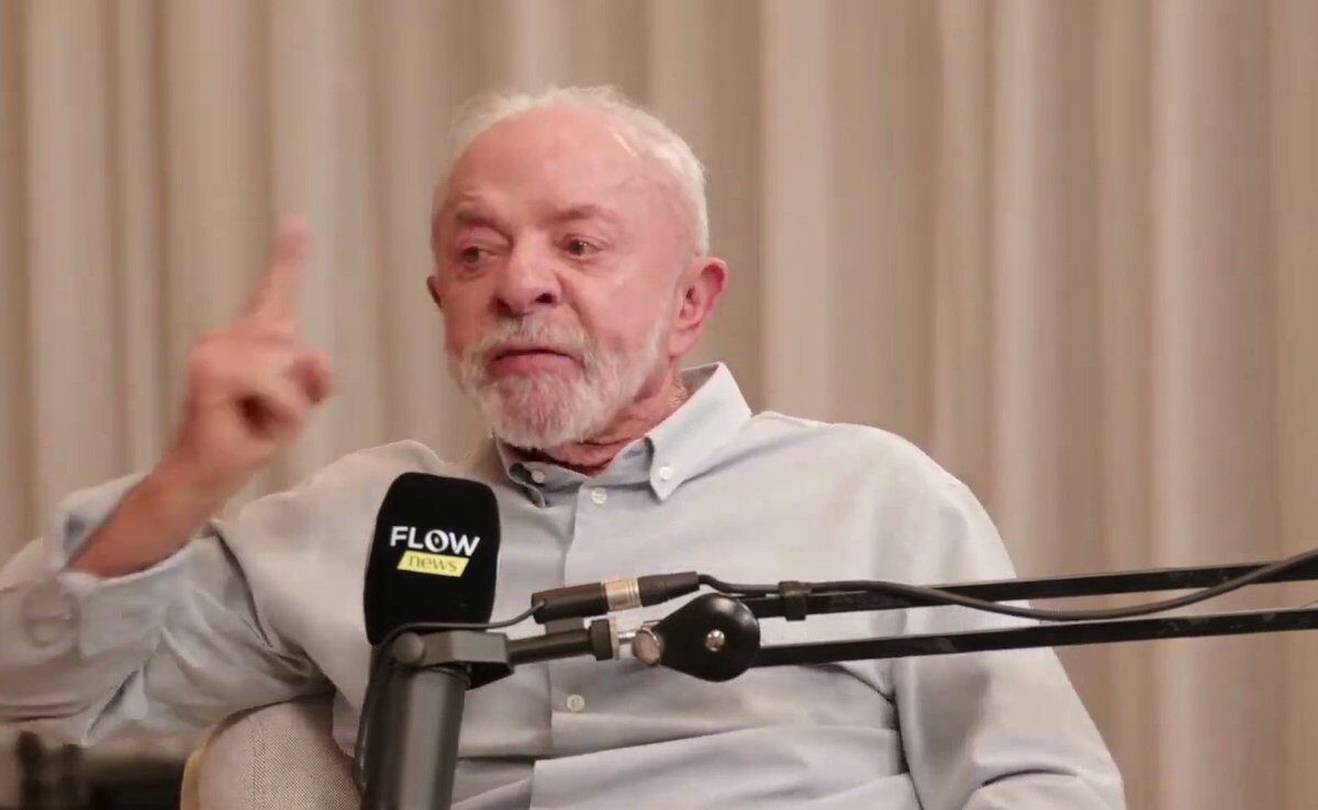 Lula desafia adversários e nega ter recebido oferta de propina