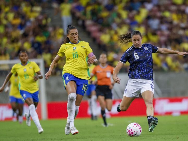 Seleção feminina empata com a argentina no pernambuco