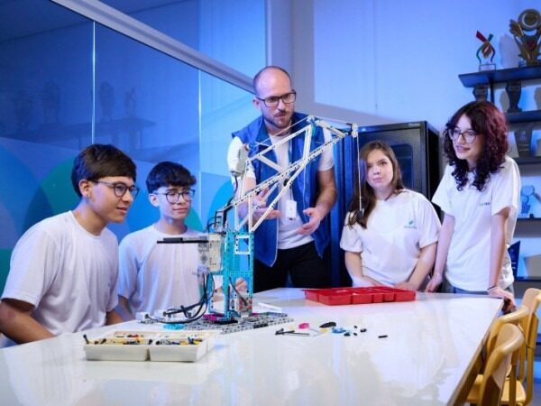 Escolas do Sesi em Santa Catarina abrem 145 bolsas de estudo integrais