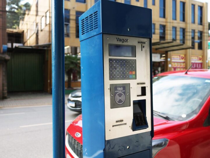 Estacionamento rotativo volta a operar em São Bento do Sul
