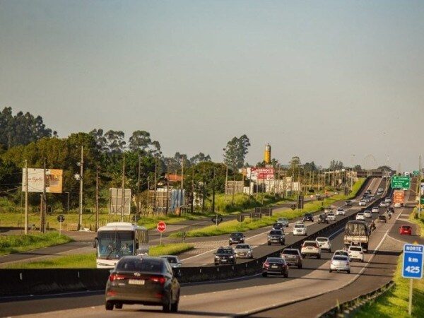 Feriado de Nossa Senhora Aparecida terá 1,4 milhão de veículos nas rodovias de SC