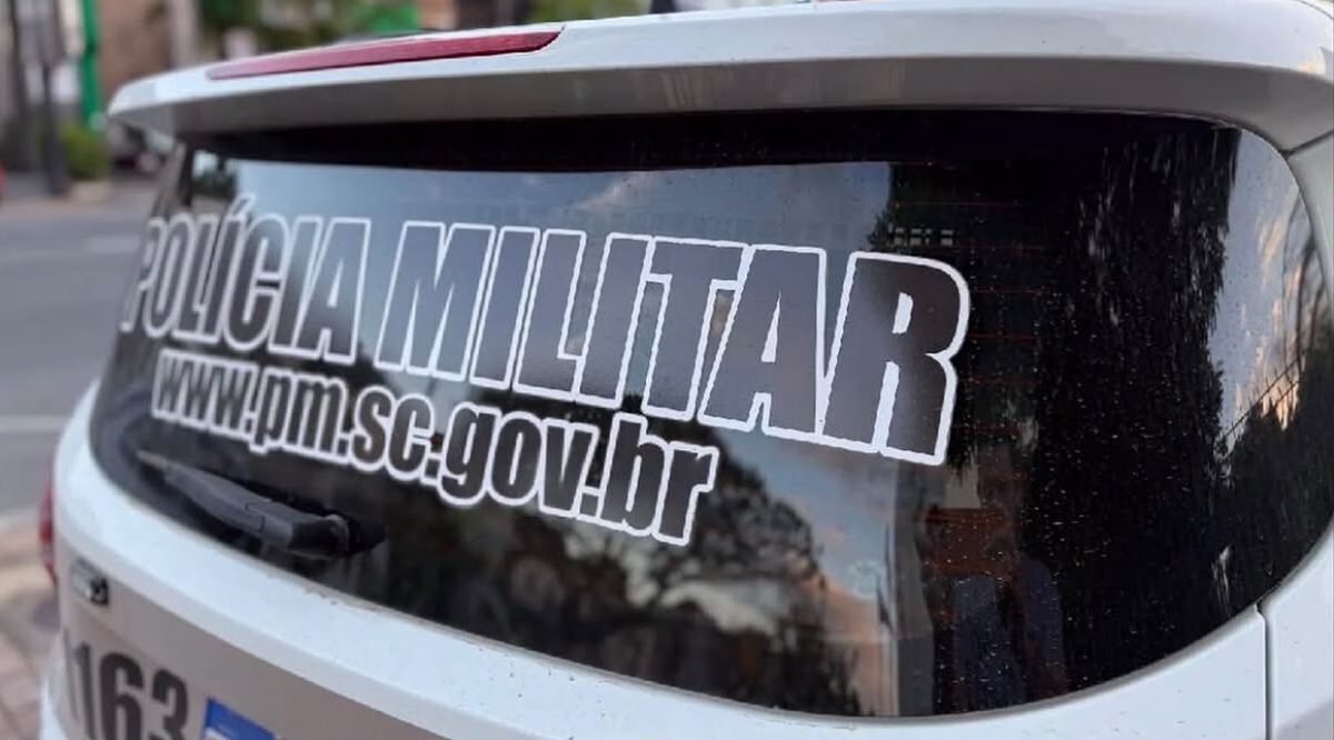 Homem é preso por importunação sexual em festa de Timbó