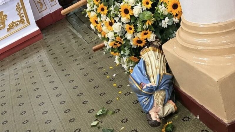 Jovem é preso em flagrante após invadir igreja e destruir imagem sacra do século 18 em Resende Costa