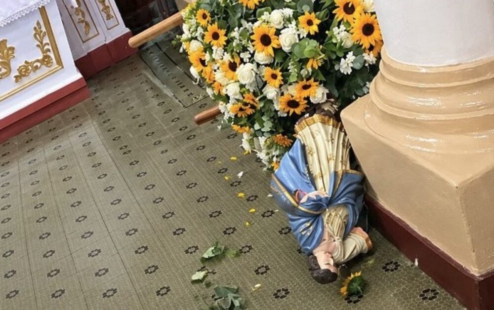 Jovem é preso em flagrante após invadir igreja e destruir imagem sacra do século 18 em Resende Costa