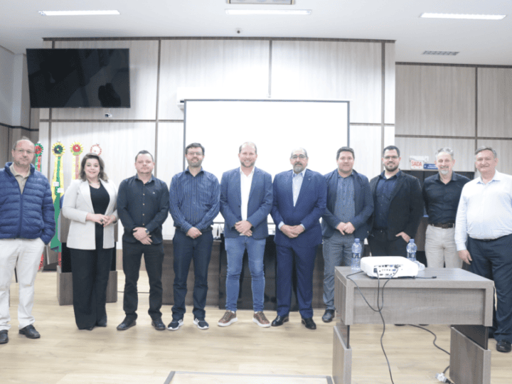 Audiência Pública apresenta projeto para o futuro do abastecimento de água e saneamento de Papanduva.