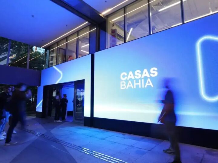 Casas bahia fecham acordo de R$ 7,5 mil por demissão em massa