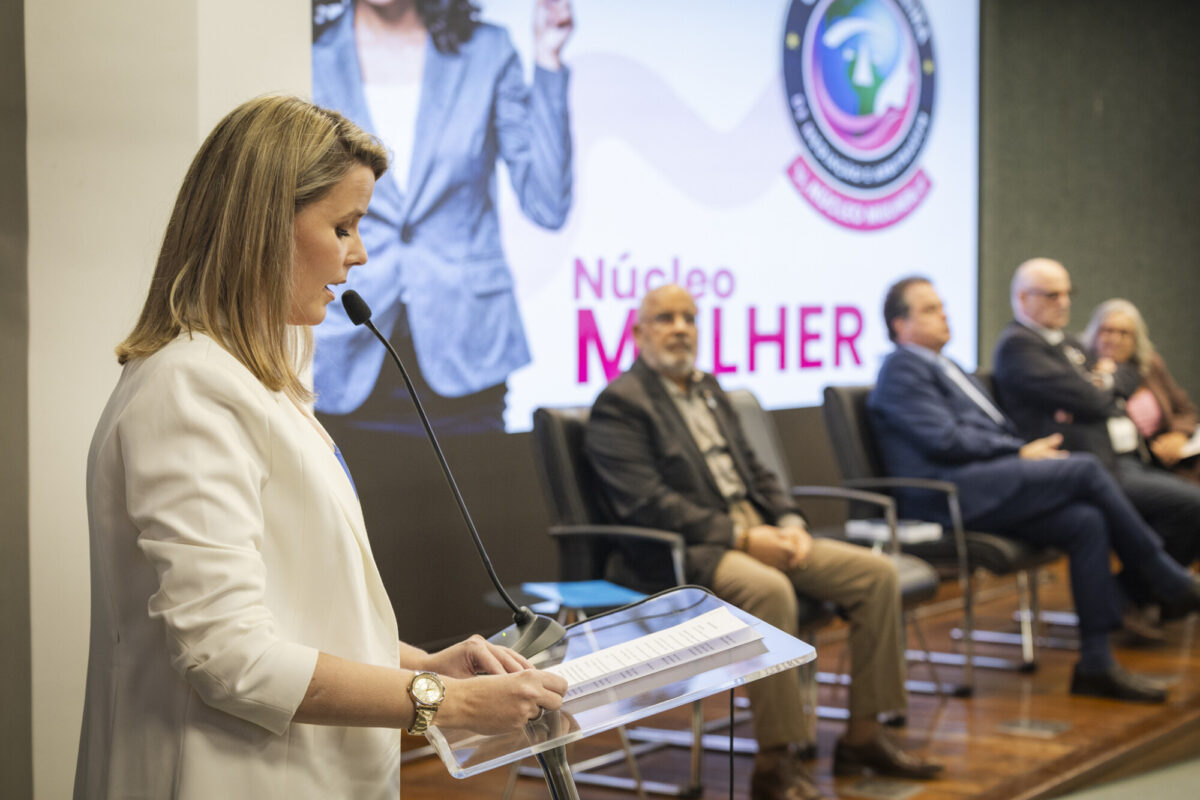 Assembleia Legislativa sedia lançamento de livro sobre a Lei de Mediação