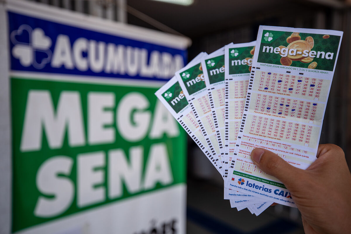 Mega-sena acumula e prêmio vai a r$ 75 milhões para o próximo sorteio