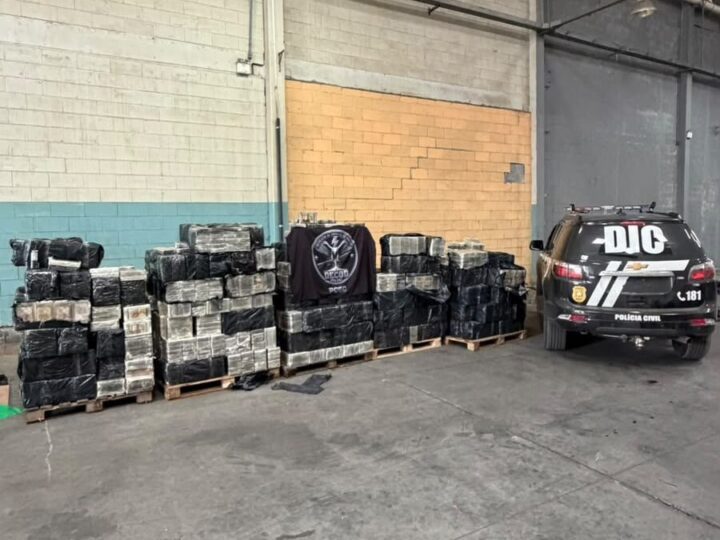 Polícia Civil detalha maior apreensão de cocaína da história de Santa Catarina