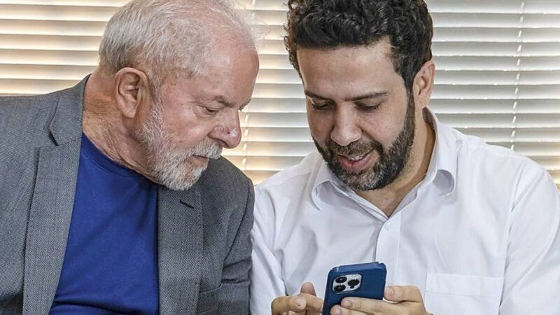 Áudios revelam estratégia de Janones para blindar Lula nas redes