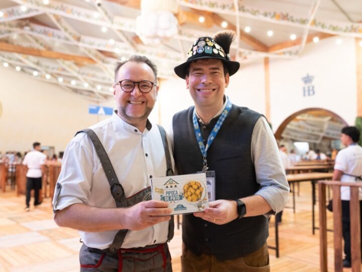 Oktoberfest Blumenau lança pipoca de pato e linguiça de marreco