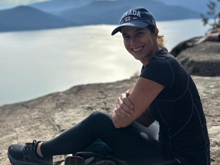 Médica relata diagnóstico tardio de câncer de ovário avançado