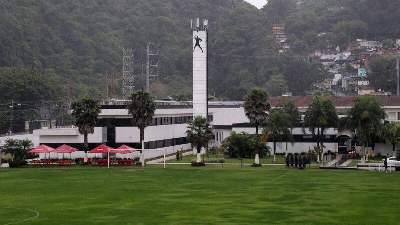 Santos acerta acordo com governo federal para regularizar CT Rei Pelé