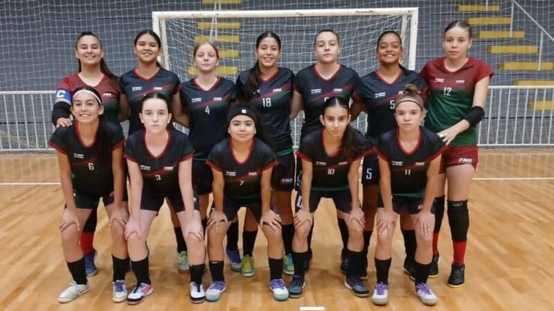 São Bento do Sul sedia triangular do Estadual de Futsal Feminino Sub-16